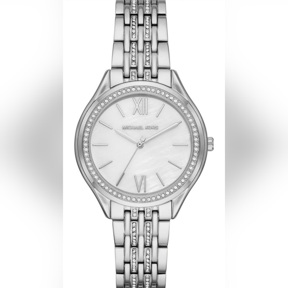 Michael Kors Mindy Diamond Bracelet Watch - Picture 2 of 6